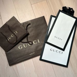 4 Authentic Gucci shopping Bags